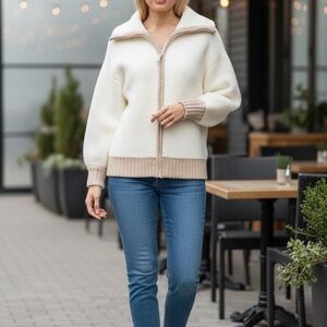 Kashwere Women’s Cozy Full Zip Jacket – Cream – Size Large – NWT